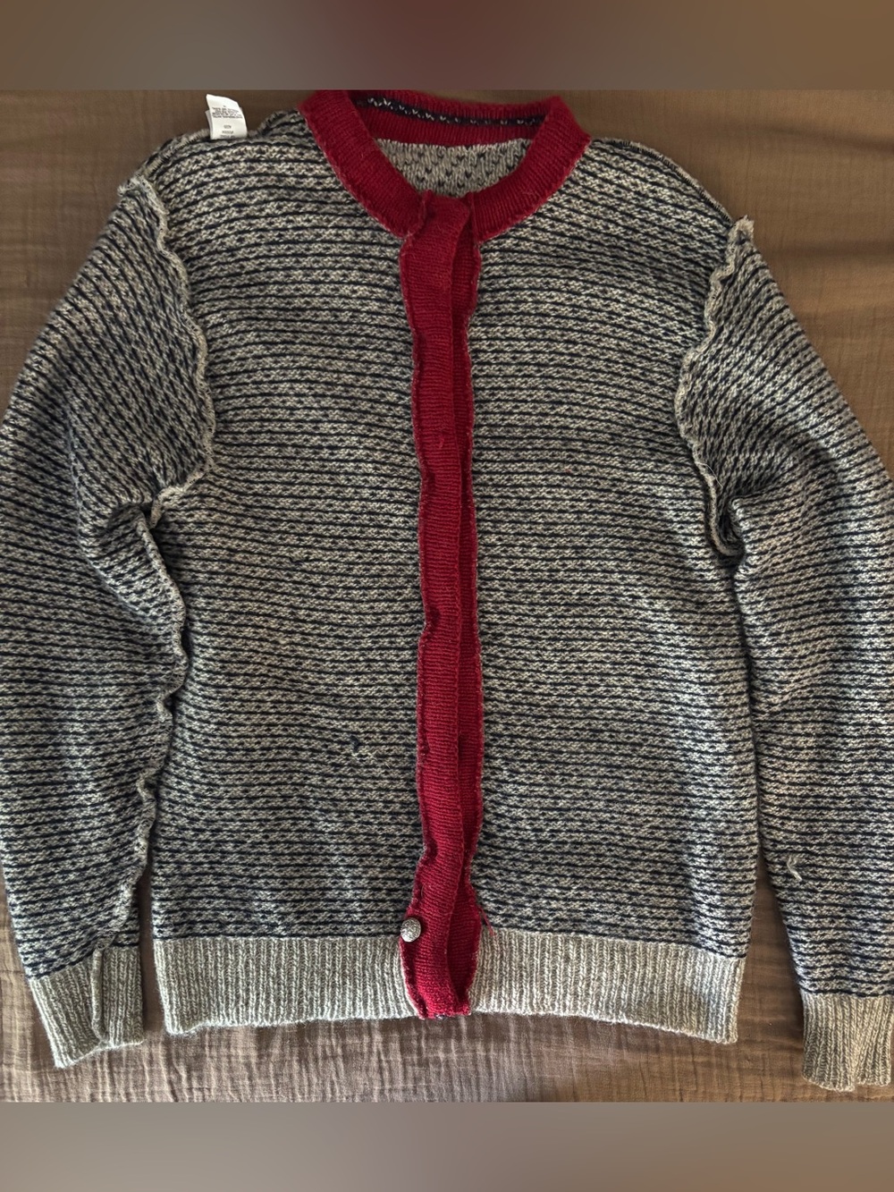 L.L. Bean Women's Light Gray Knit Cardigan with Burgundy Trim - Picture 10 of 16